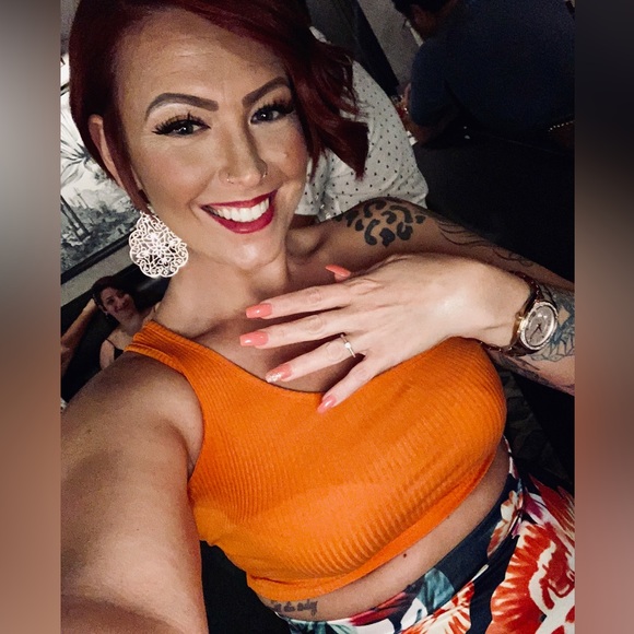 Meet your Posher, Jessica - Picture 4 of 4